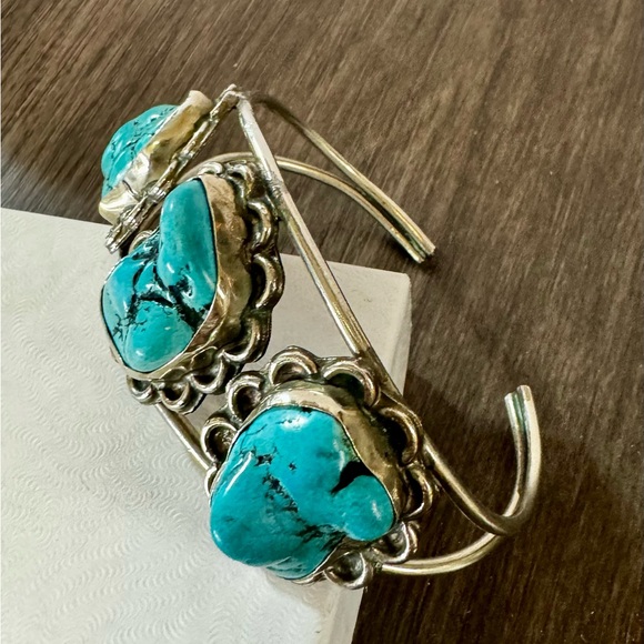 Vintage Mexican Blue Turquoise Cuff - Handmade Boho Bracelet - Picture 3 of 9